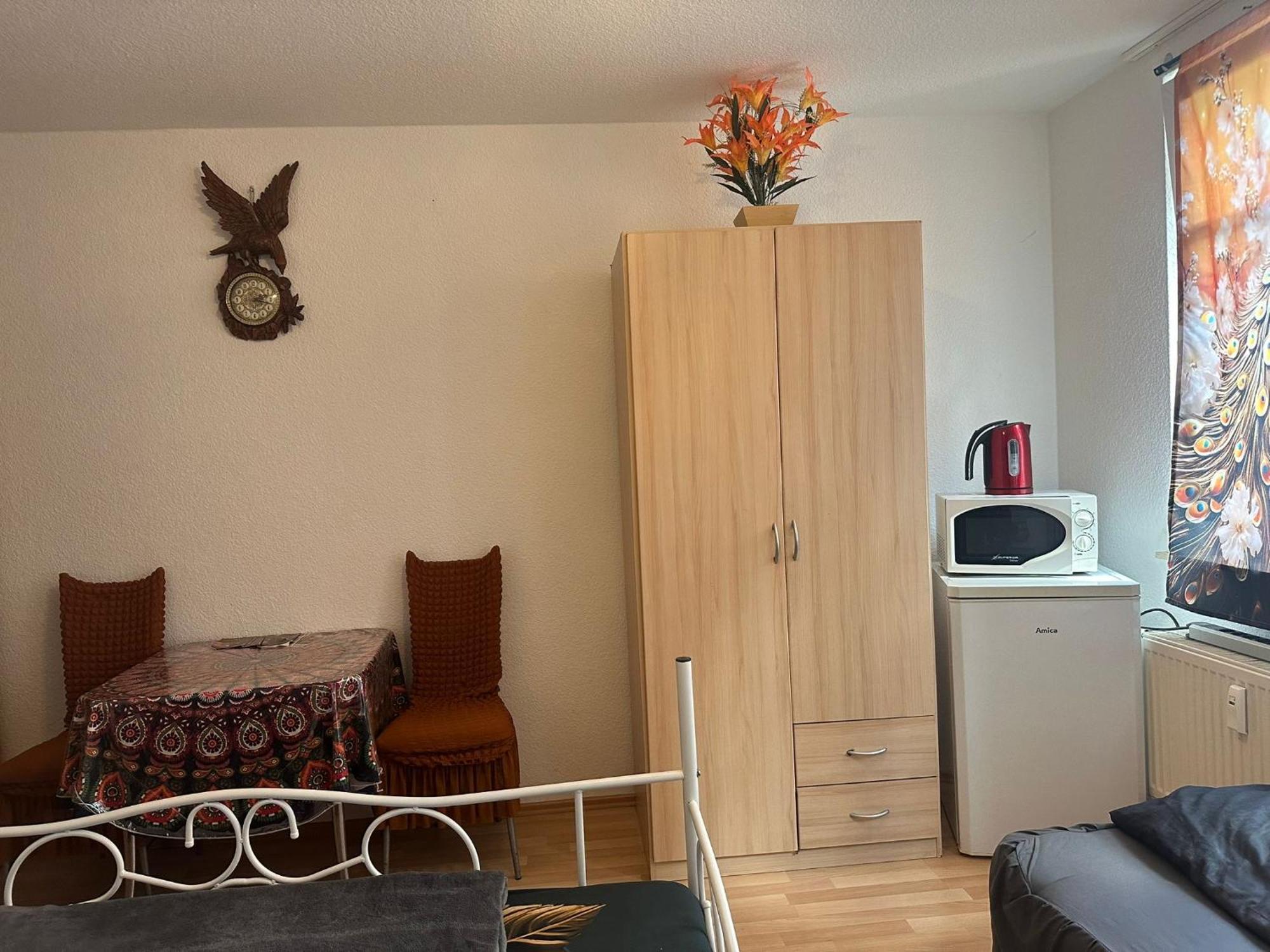 Ferienzimmer Healing Und Montuerwohnung Вайсенфельс Екстер'єр фото